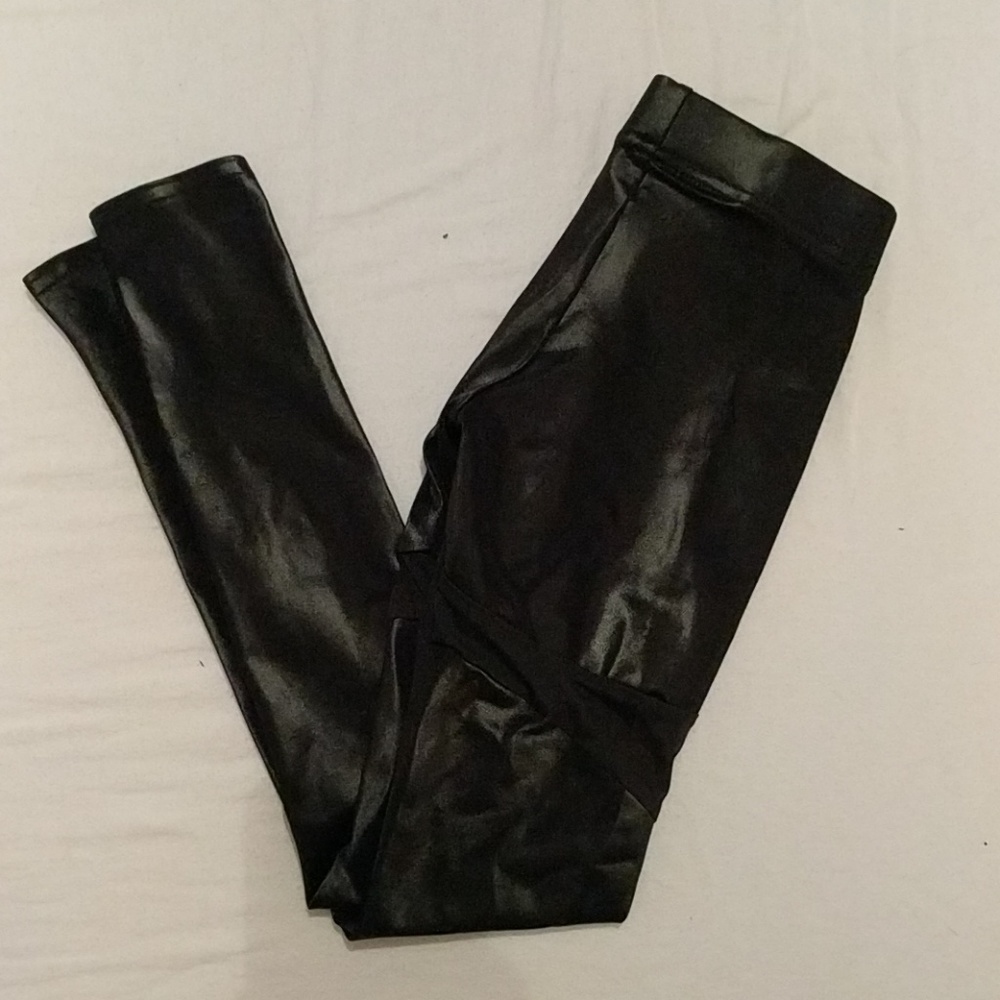 Blackmilk Leggings
