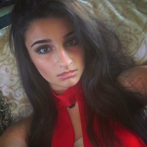 Meet your Posher, Lexi