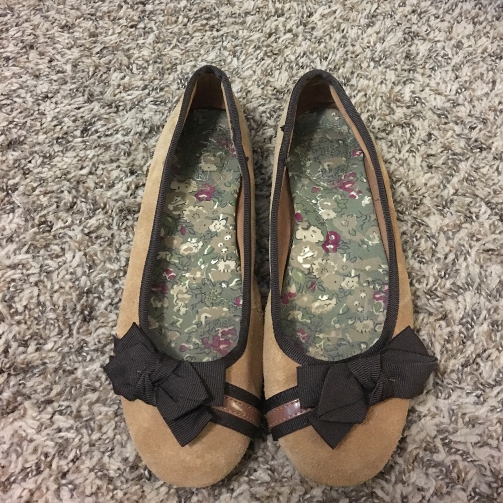 Sperry brown flats
