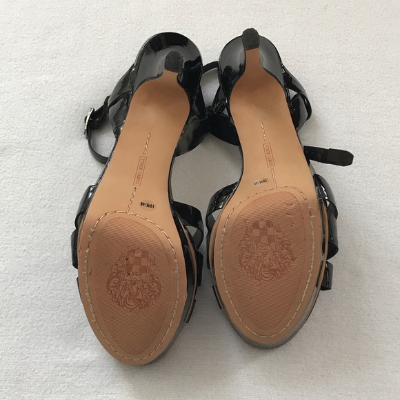 Vince Camuto patent leather sandals - Picture 5 of 5
