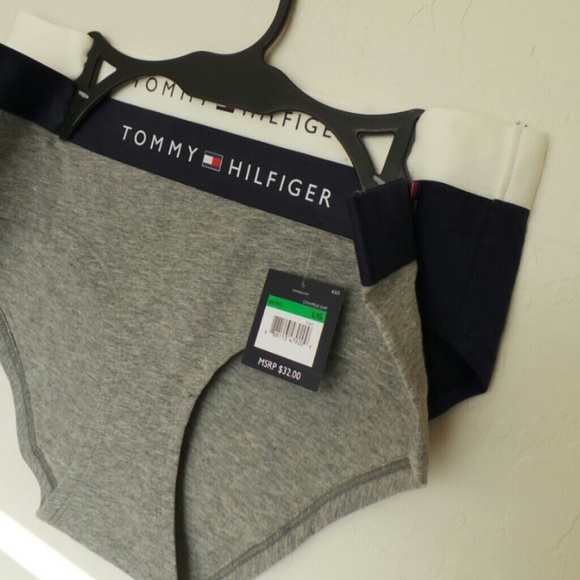 TOMMY HILFIGER SET - Picture 3 of 8