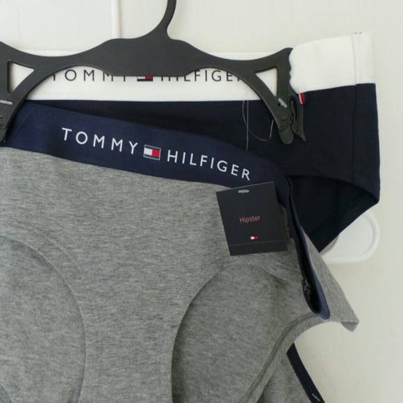 TOMMY HILFIGER SET - Picture 7 of 8