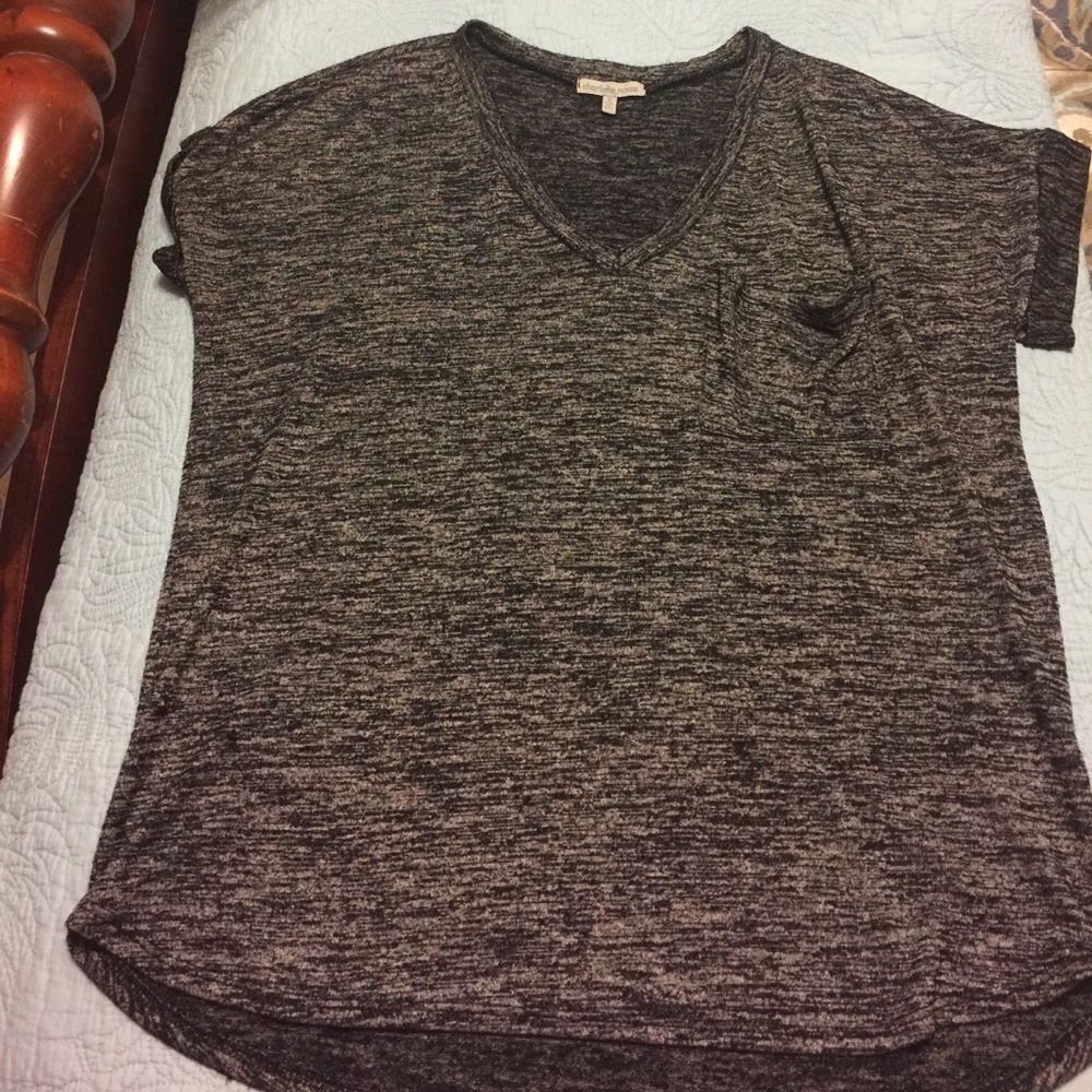 V neck t-shirt