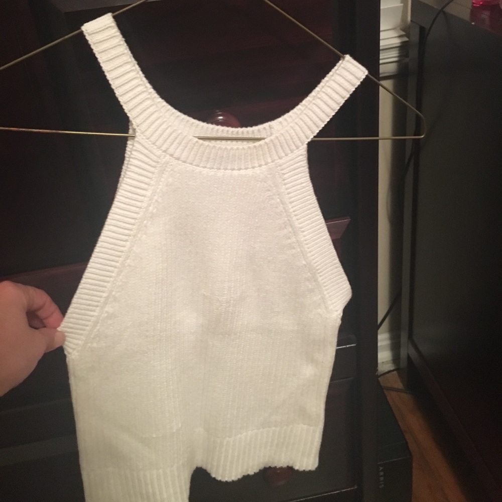 Cute Express crop top!!