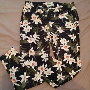 Floral capris