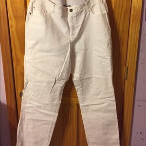 NWOT CJ Banks Bootcut White Pants