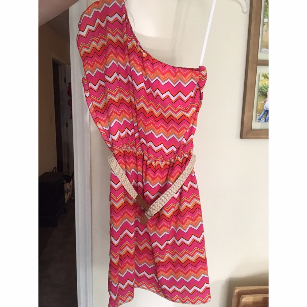 Short, one shoulder, chevron dress