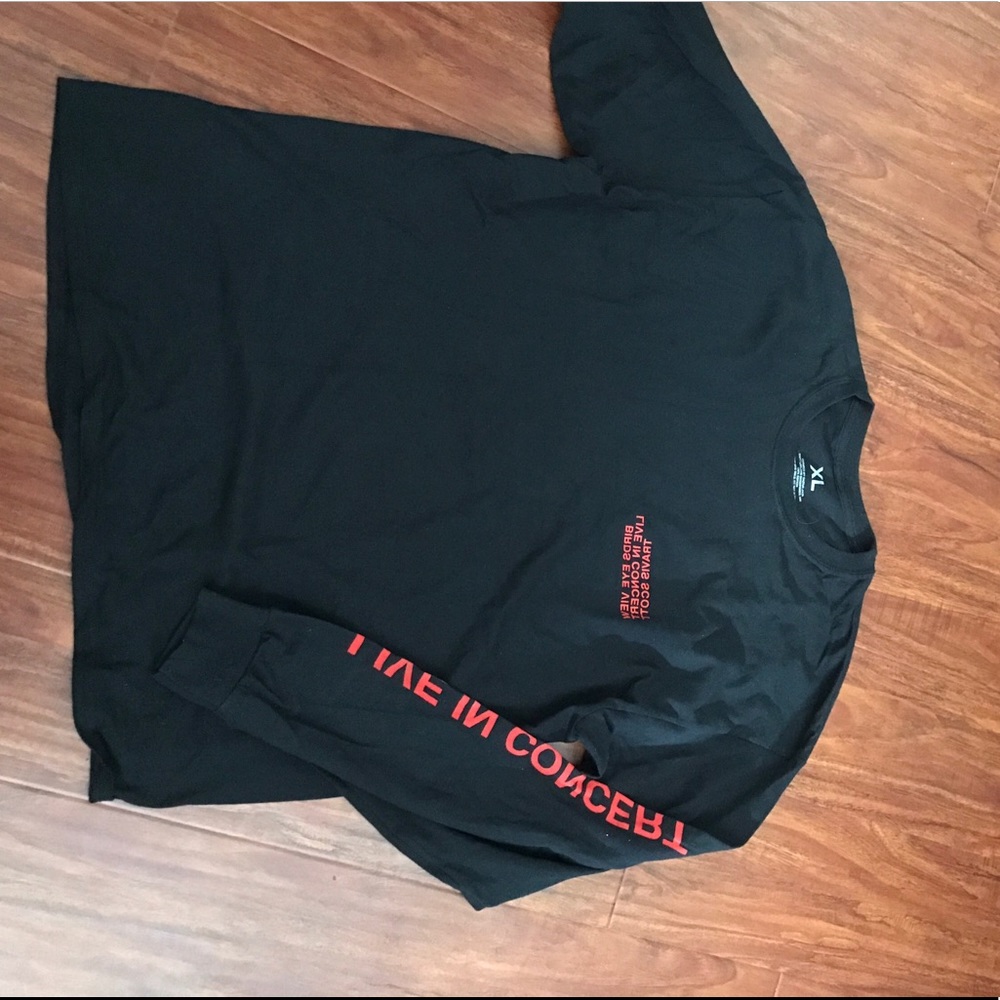 Travis Scott birds eye view tour long sleeve