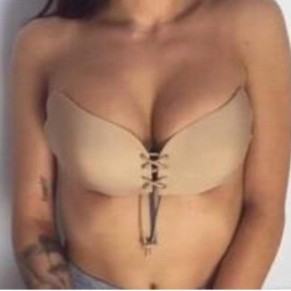 Breast Lift Silicone Bra - B Cup / Color- Nude