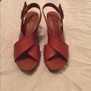 American eagle heels