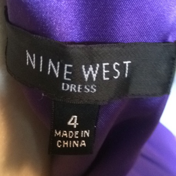 Nine West - Stunning pleated deep purple dress - Picture 7 of 8