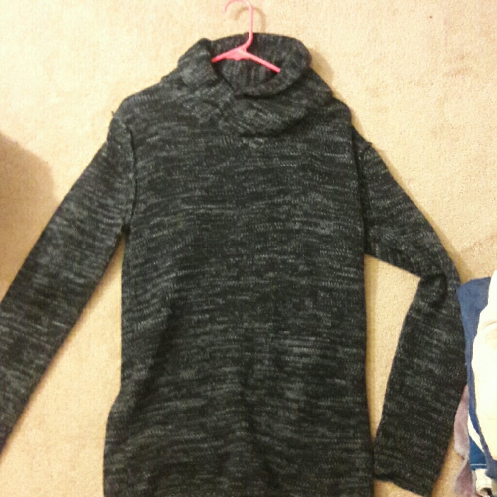 Crewneck, long sweater