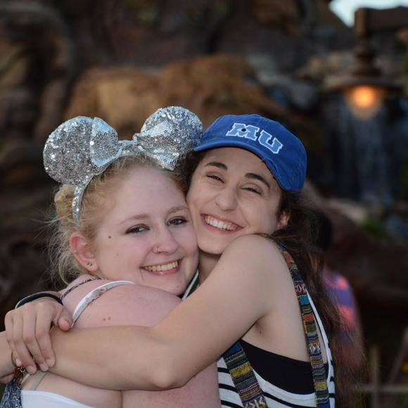 Meet your Posher, Amber - Picture 1 of 1