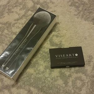 Viseart and Marc Jacobs bronzer brush 12