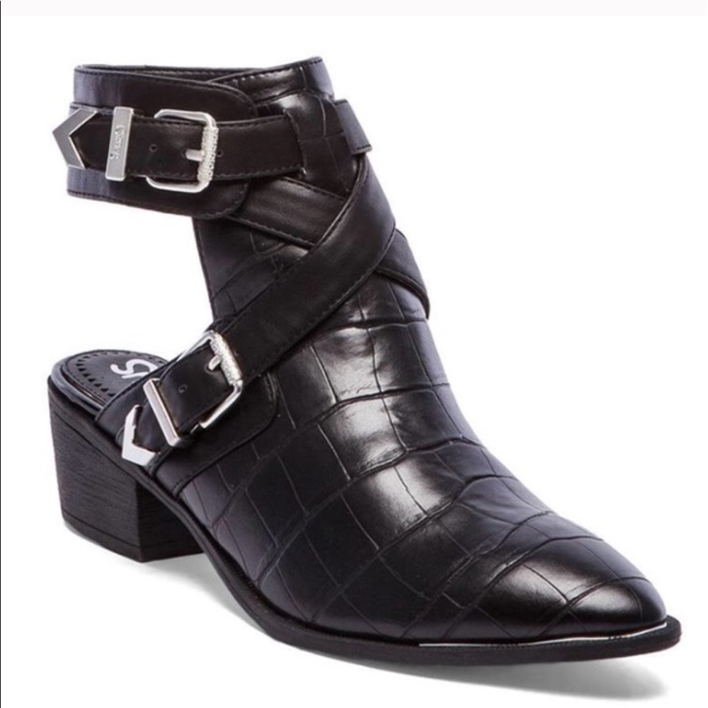 Circus by Sam Edelman Hallie Boot Cutout Croc