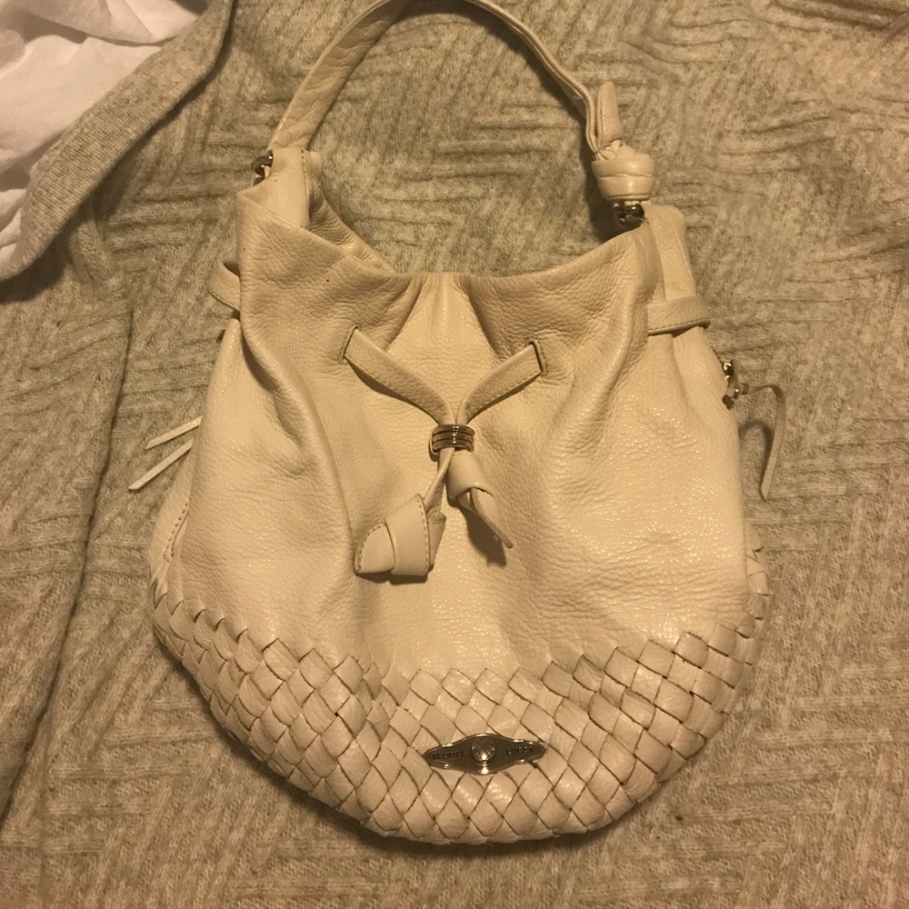 Elliot Luca bucket bag