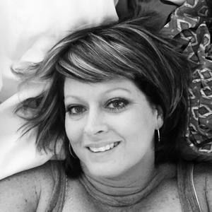 Meet your Posher, Kelli