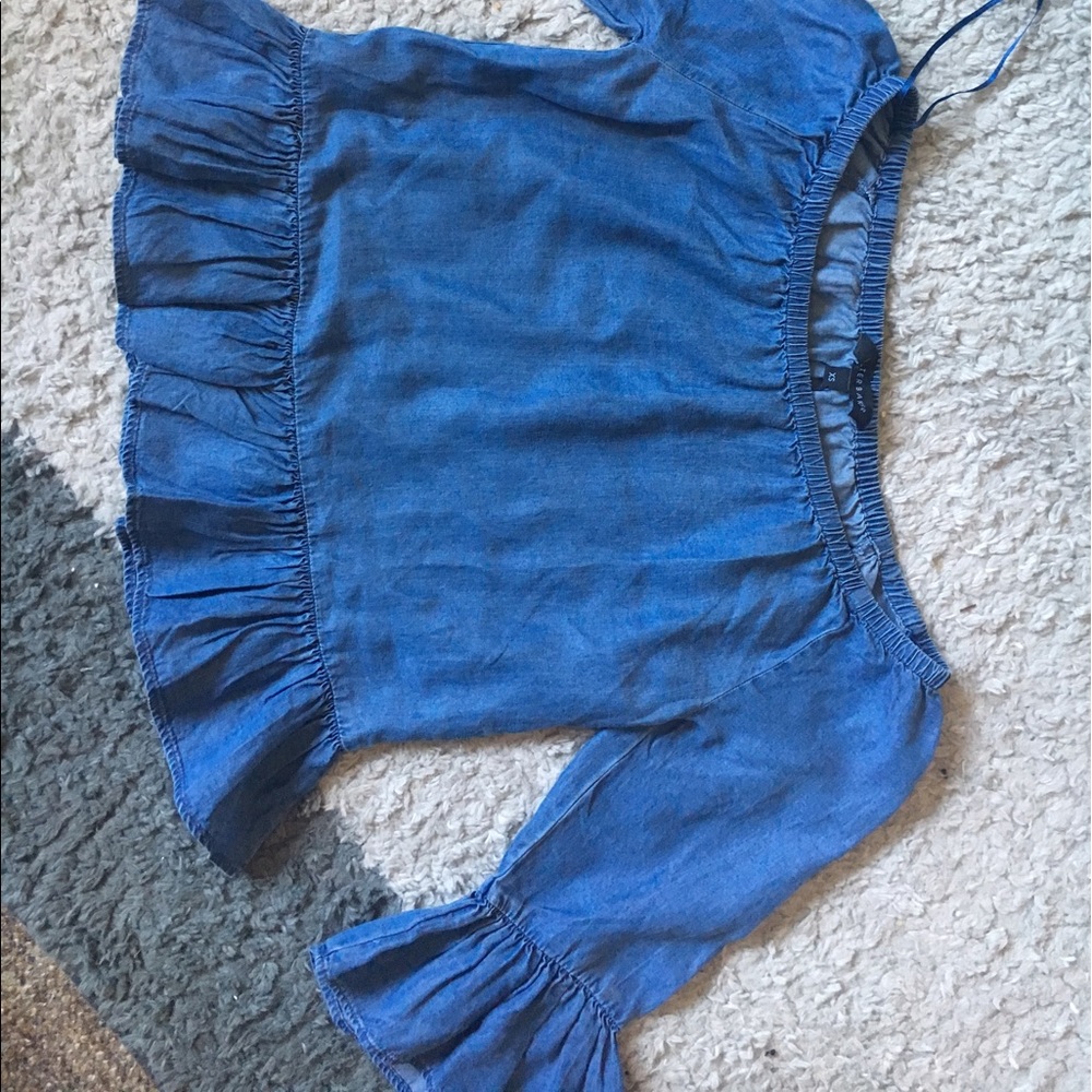 Light denim, off the shoulder top