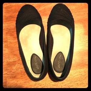 Black flats