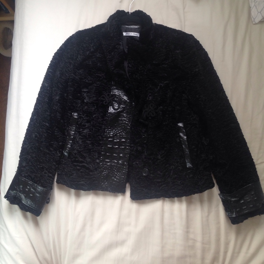 Adrienne Vittadini black velvet and leather jacket