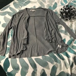 Light grey American Eagle light weight cardigan