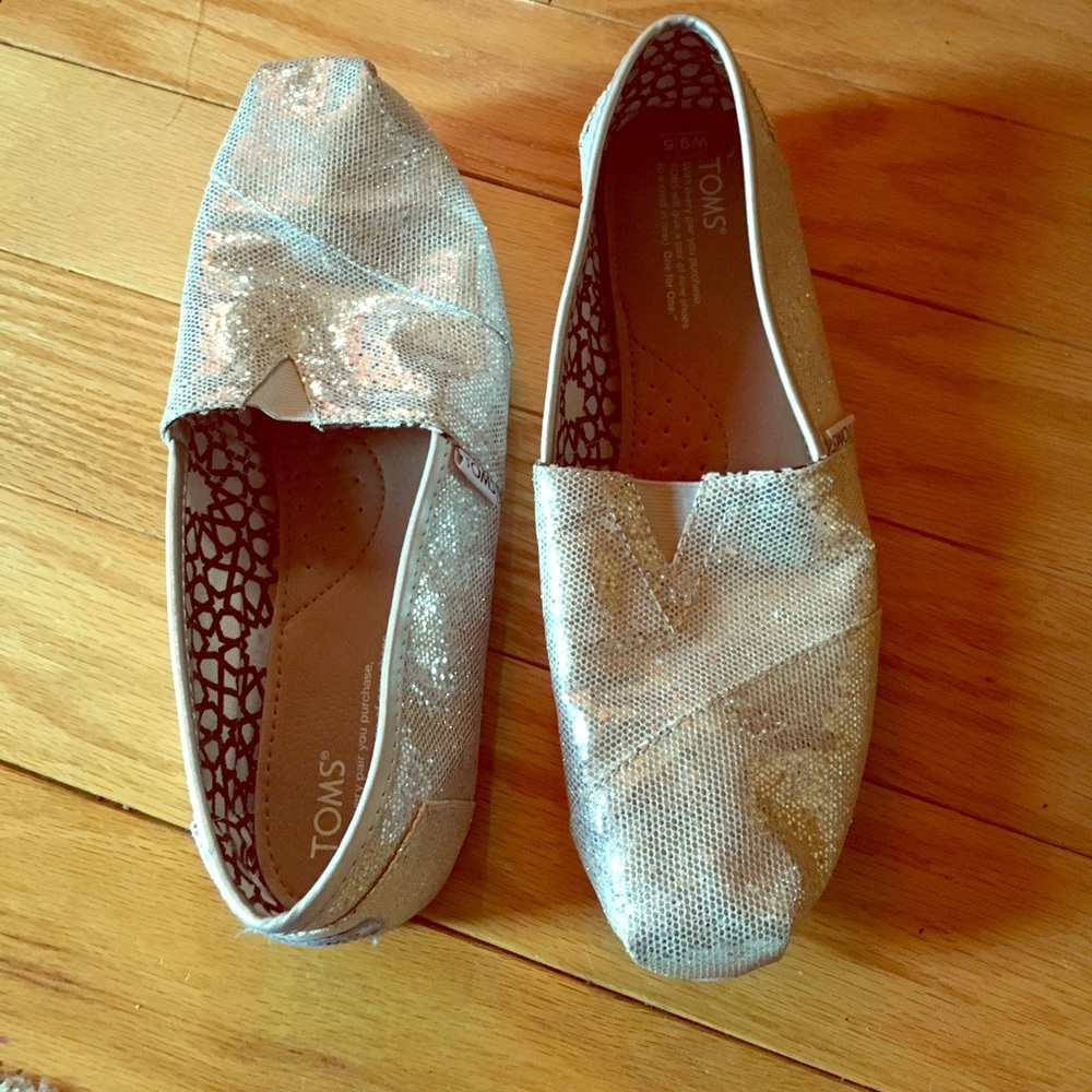 TOMS sparkle shoes 9.5