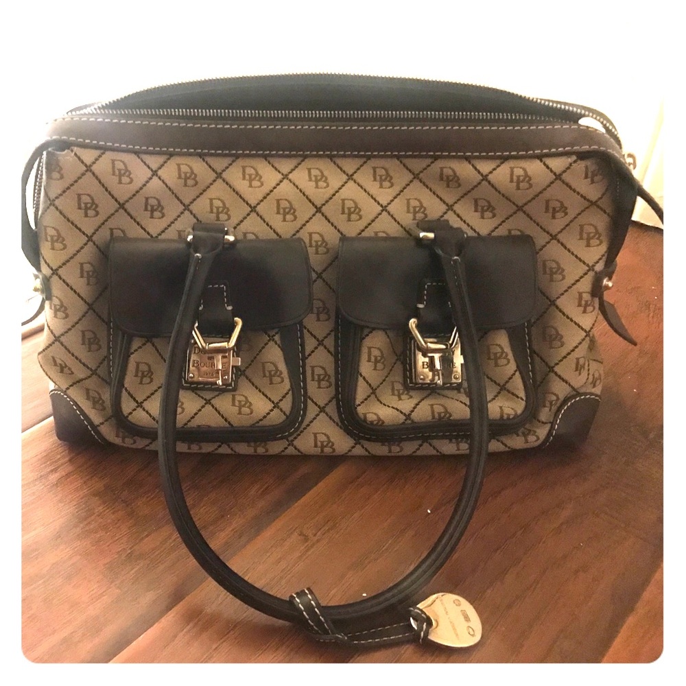 Dooney & Bourke