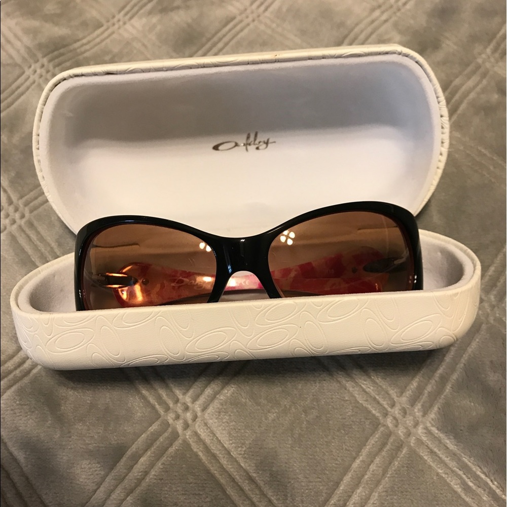 Authentic Oakley Dangerous Sunglasses