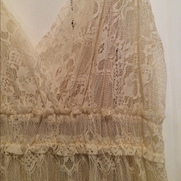 Off white lace dress with slip, never worn - Picture 2 of 4