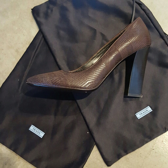 Prada Heels - Picture 6 of 7