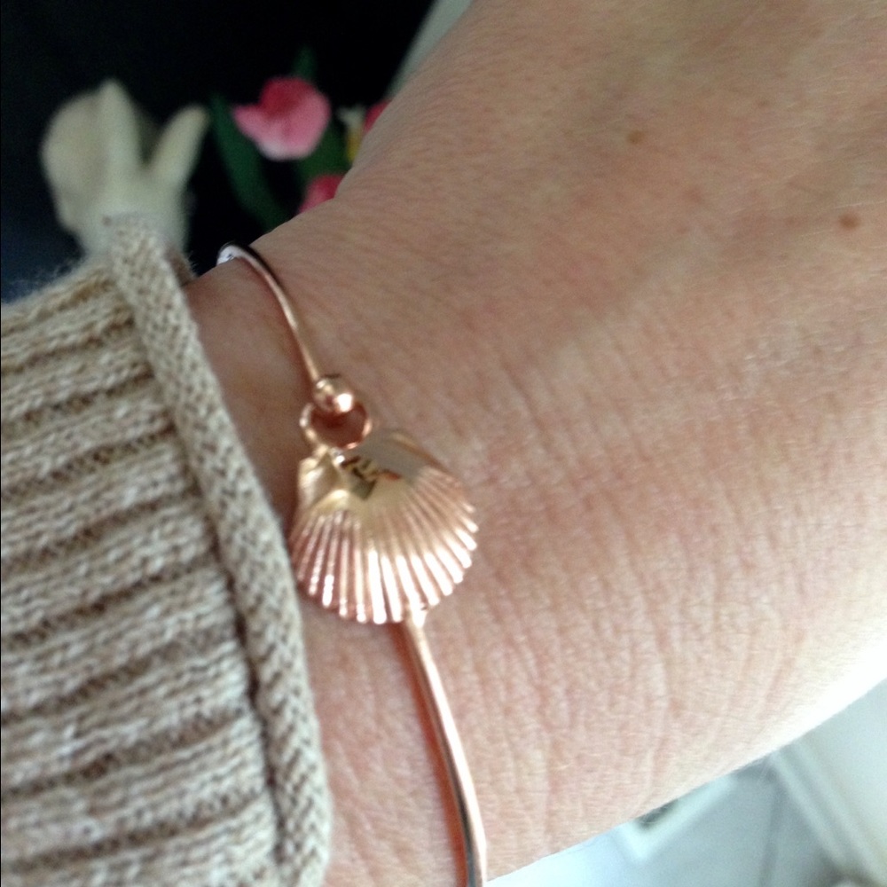 💖SALE💖BNIB Shell bracelet 🐚 - Picture 4 of 6