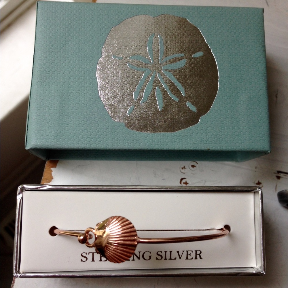 💖SALE💖BNIB Shell bracelet 🐚 - Picture 5 of 6