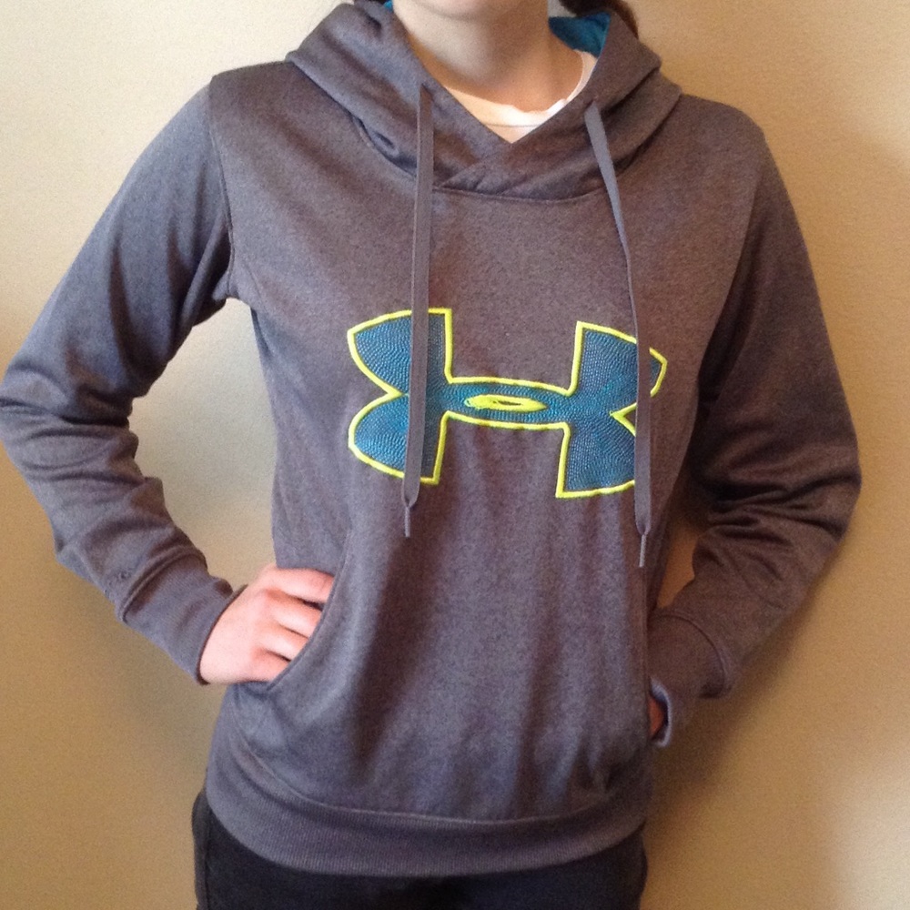 Under Armour Sweatshirt
