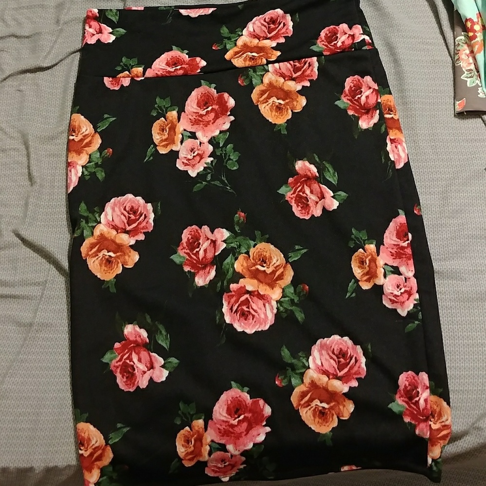 Lularoe Cassie