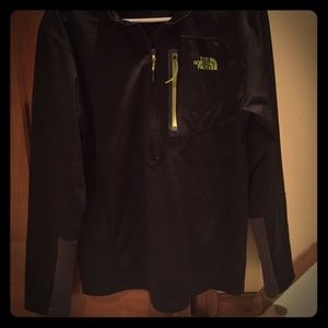 Men's 1/4 north face zip/pull over