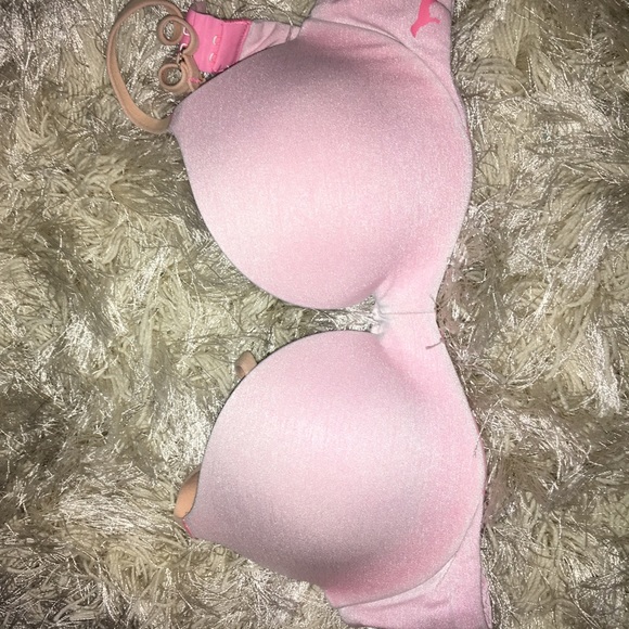 PINK Victoria's Secret Other - VS pink push up bra