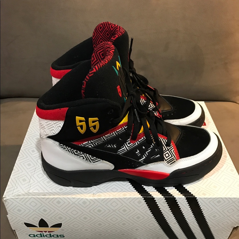 Adidas Mutombo, Size 10.5 CLEAN!