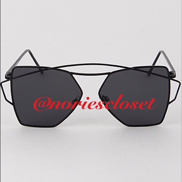 Fashion glasses - Picture 2 of 3