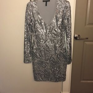 🍾BCBG Silver Sequin Dress Size Medium 🍾