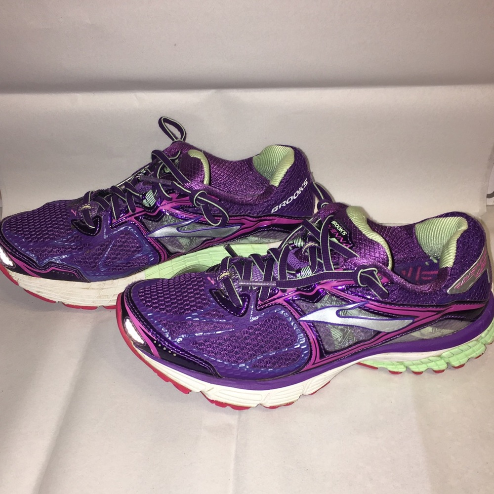 💜🏃🏻‍♀️BROOKS Ravenna 5 Running shoe 🏃🏻‍♀️💜