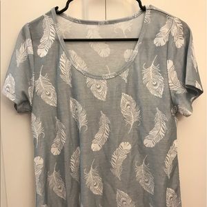 LuLaRoe Classic T