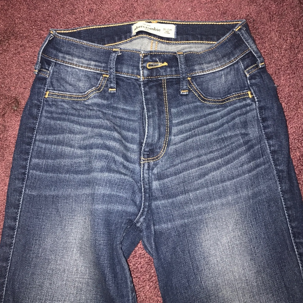 abercrombie & fitch jeans
