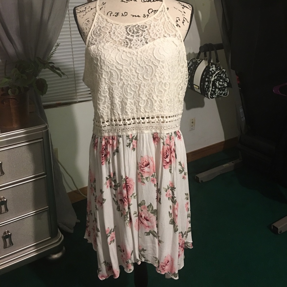 Rue+ Dress with Tags 🌷