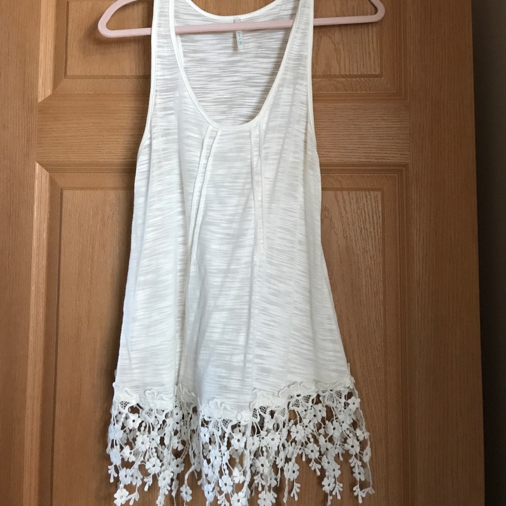 Ivory lace trim tank top