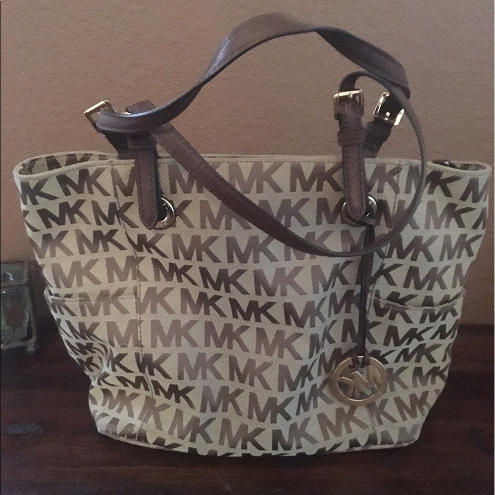 Authentic Michael Kors Tote