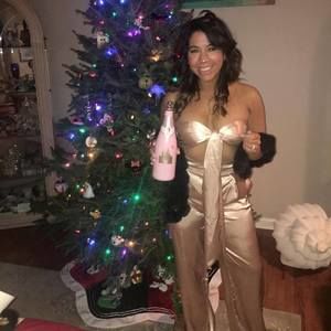 Meet your Posher, Krystal