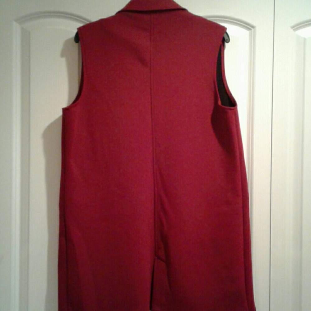 Vest - Picture 2 of 2