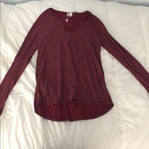 MAROON LONG SLEEVE FROM FRANCESCA!