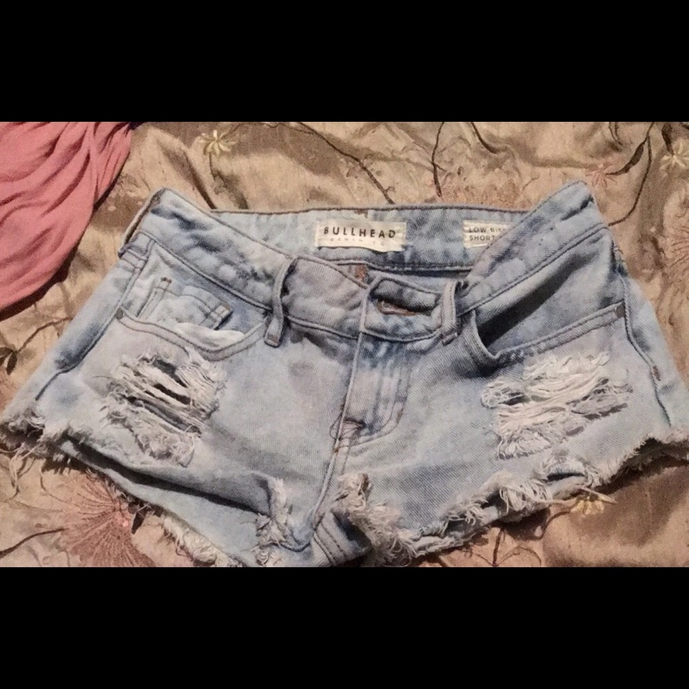 Distressed shorts