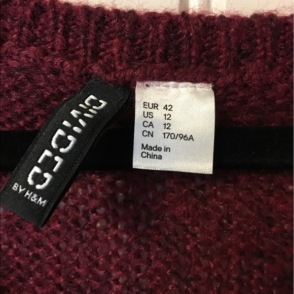 H&M Sweaters - H&M Maroon Knit Sweater H&M Sweaters - H&M Maroon Knit Sweater